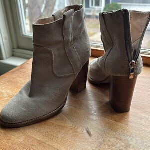 French Connection Women's Avabba Ankle Bootie, grey beige, 38 EU/7.5 M US